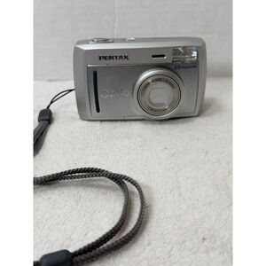 Pentax Optio 33L Digital Camera Silver 3.2MP 3x Zoom Flip Screen Y2K